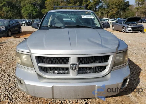 2011 Dodge Dakota Slt z USA, uszkodzony, nr VIN 1D7RE3GK4BS577435